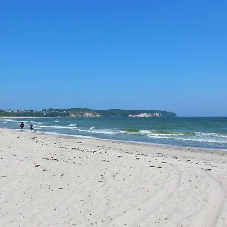 Strandnahe Mit Balkon, Gratis Nutzung Vom Ahoi Erlebnisbad Und Sauna In Sellin - Rex Rugia 10-8 Appartement Lobbe